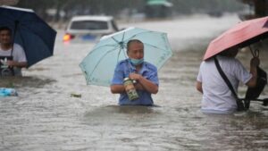 Mơ thấy lũ lụt đánh con gì? Là điềm báo gì?