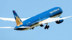 Mơ thấy máy bay rơi đánh con gì? Điềm lành hay dữ?