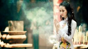 Nằm mơ thấy đi chùa đánh con gì? Là điềm gì?