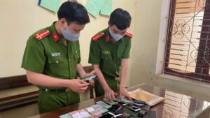 Mơ bị công an bắt có phải là điềm xấu không?