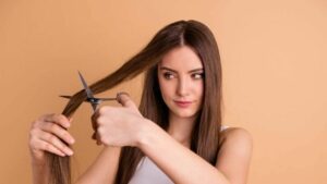 Mơ cắt tóc là có làm sao không? Là điềm gì?